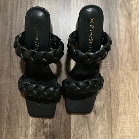 Braided Strap Block Heel Mules (3/$20) - Picture 3 of 7